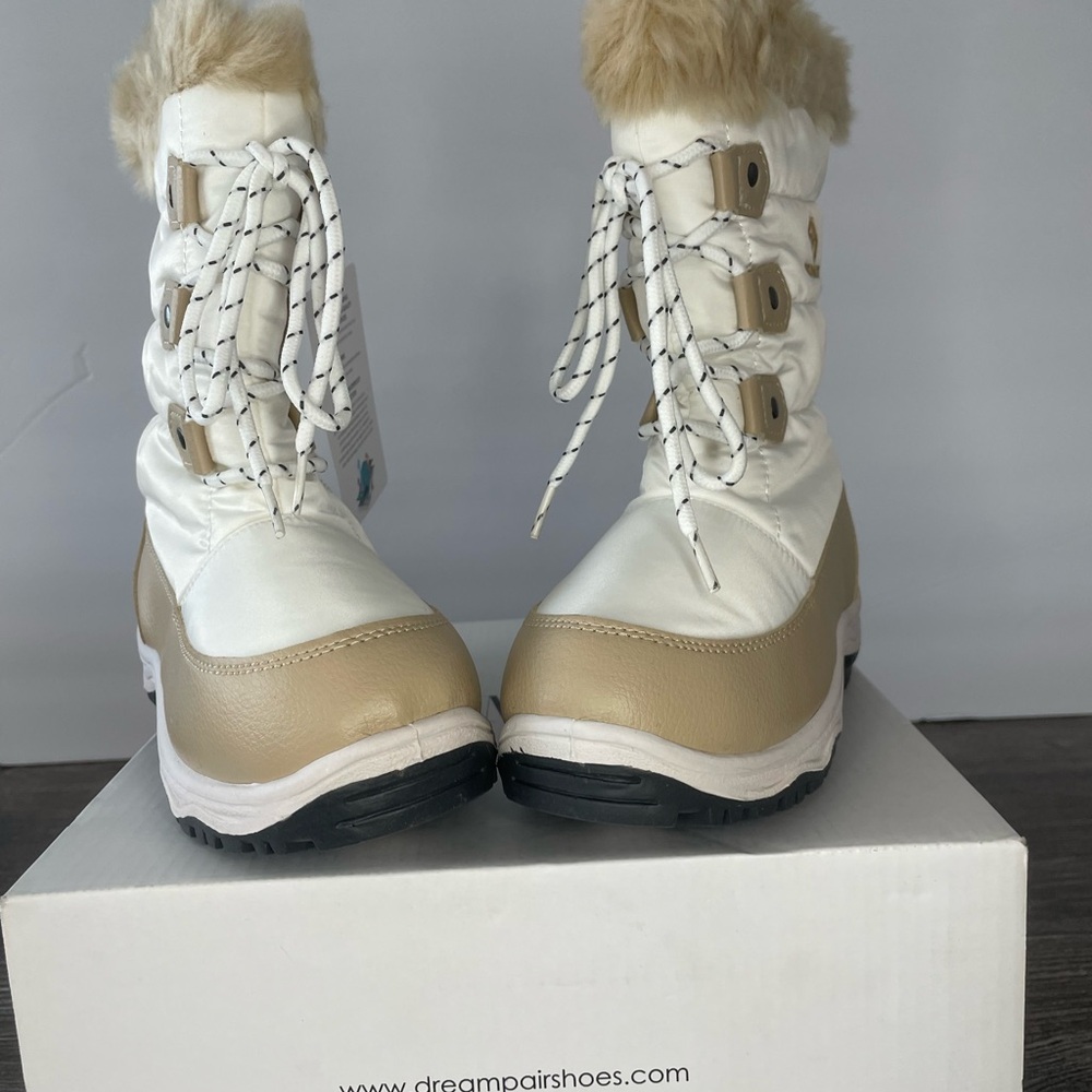 Dream Pairs Kids' White and Tan Snow Boots